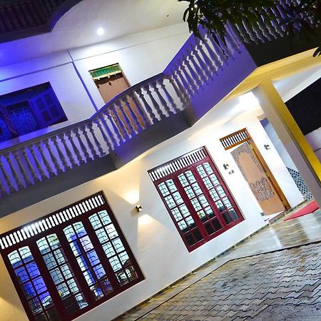 Hewage Resort 阿努拉德普勒 外观 照片